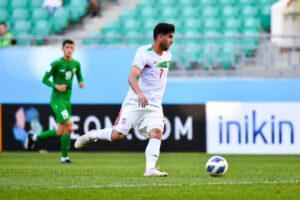 پیوستن هافبک آرمان گهر سیرجان به سپیدرود و تمدید با مدافع فصل قبل