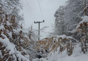 قطع برق چند منطقه در شهرستان رشت