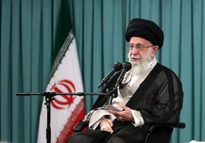 امام خامنه ایی: رژیم صهیونیستی را پشیمان خواهیم کرد.