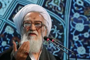 موحدی کرمانی: موقعیت ایشان (کاظم صدیقی) مانند گذشته نیست و نظر مردم تغییر کرده است ؛ امیدواریم خداوند همه ما را هدایت فرماید.
