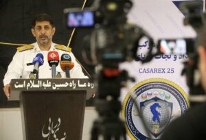 امیر دریادار دوم رزاقی: مرحله ی عملیاتی رزمایش کاسارکس ۲۰۲۵ از صبح تا عصر فردا در آبهای ساحلی بندر انزلی برگزار می شود ؛ هدف: امداد و نجات یک کشتی تجاری طعمه ی حریق
