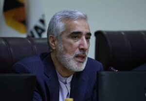 پیرصالحی: تحریم‌ها جان بیماران را به خطر انداخته است.