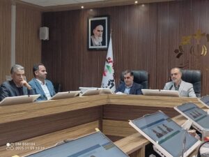 واثق کارگرنیا: ضرورت تعامل مجموع دستگاهها با مدیریت شهری برای ساماندهی دستفروشان ؛ برخی دستفروشان در رشت به «مغازه ی خیابانی» تبدیل شده‌اند…؟!