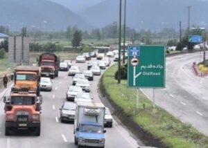 مرادی : تردد بیش از ۳۱۹ هزار خودرو به گیلان؛ ترافیک در محورهای ورودی روان است