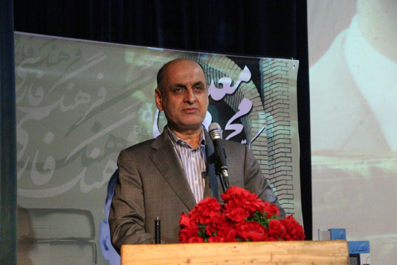 حق شناس : استاد معین از مفاخر ماندگار گیلان ؛ نام و آثار او با فرهنگ، ادب و زبان فارسی پیوندی عمیق دارد.